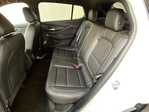 Used 2025 Buick Envista Sport Touring FWD image 24