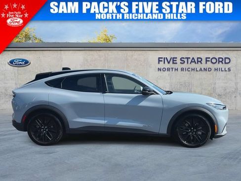 Used 2025 Ford Mustang Mach-E Premium RWD image 10