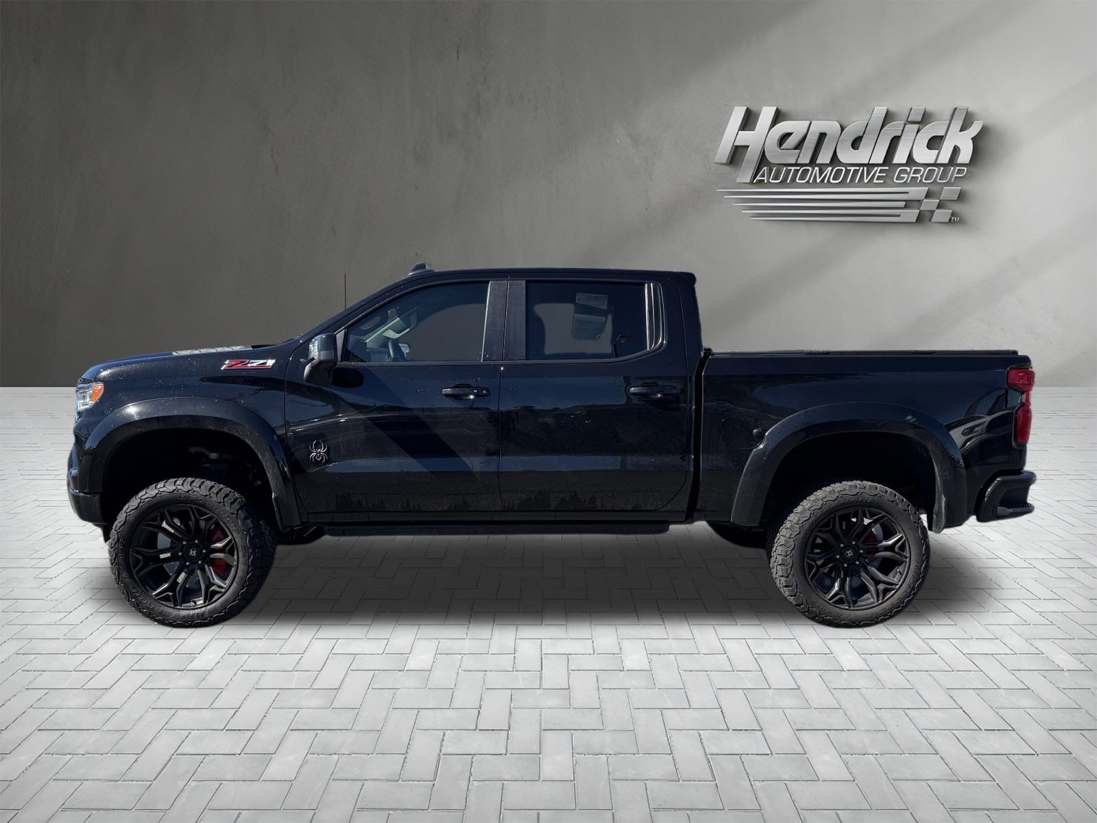 Used 2025 Chevrolet Silverado 1500 RST AWD/4WD image 8