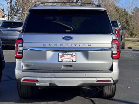 Used 2024 Ford Expedition Limited image 18