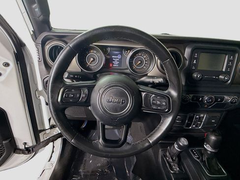 Used 2018 Jeep Wrangler Unlimited Sport S image 13