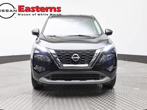 Used 2023 Nissan Rogue S AWD/4WD image 2