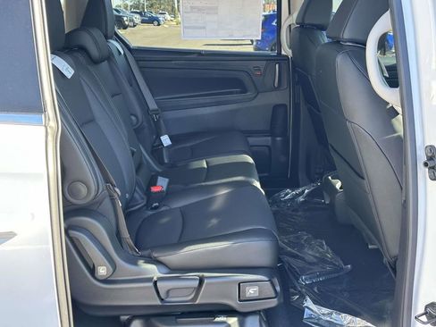 New 2026 Honda Odyssey EX-L image 7