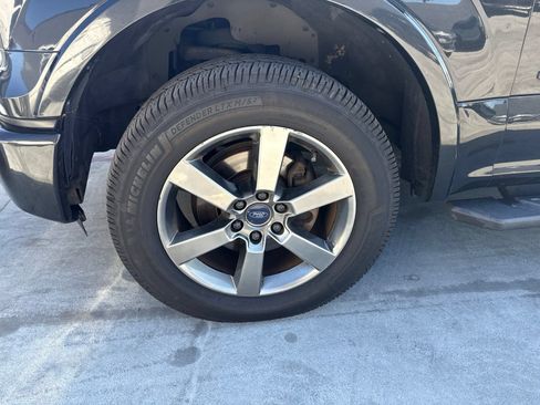 Used 2015 Ford F150 XLT w/ Equipment Group 302A Luxury AWD/4WD image 3