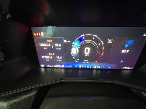 Used 2024 Chevrolet Colorado Trail Boss w/ Advanced Trailering Package image 14