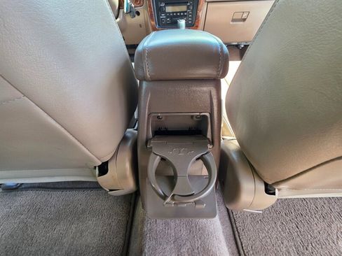 Used 2000 Toyota 4Runner Limited AWD/4WD image 36