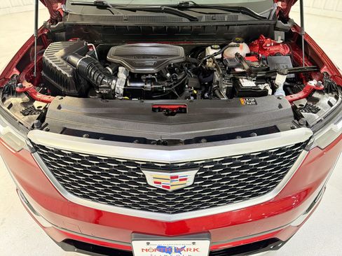 Used 2024 Cadillac XT6 Premium Luxury w/ Technology Package image 32
