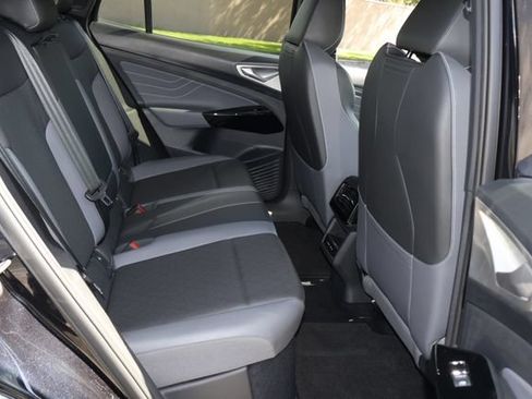 Used 2023 Volkswagen ID.4 S RWD image 20
