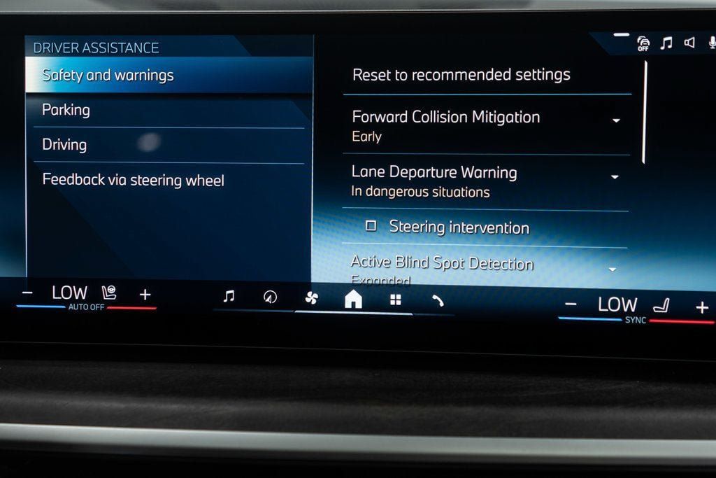 Used 2025 BMW X7 xDrive40i AWD/4WD image 39