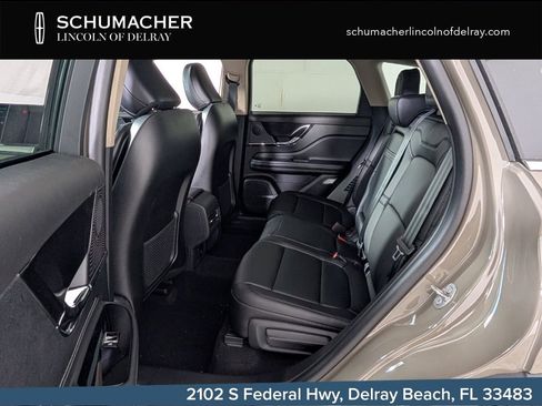 New 2025 Lincoln Corsair FWD image 7