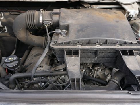 Used 2012 Mercedes-Benz Sprinter 2500 image 24