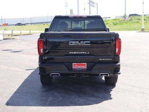 Used 2025 GMC Sierra 1500 Denali Ultimate AWD/4WD image 6