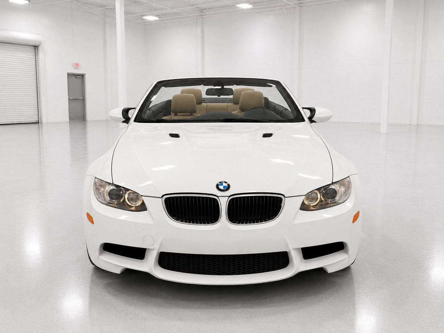 Used 2011 BMW M3 Convertible RWD image 3