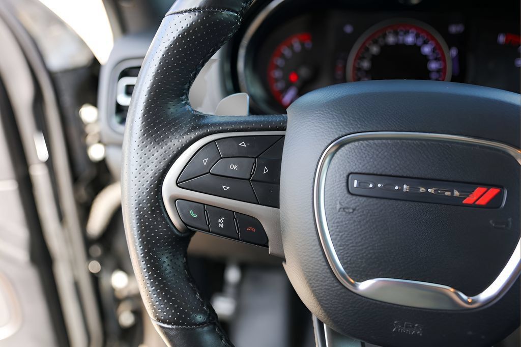 Used 2022 Dodge Durango Citadel RWD image 14