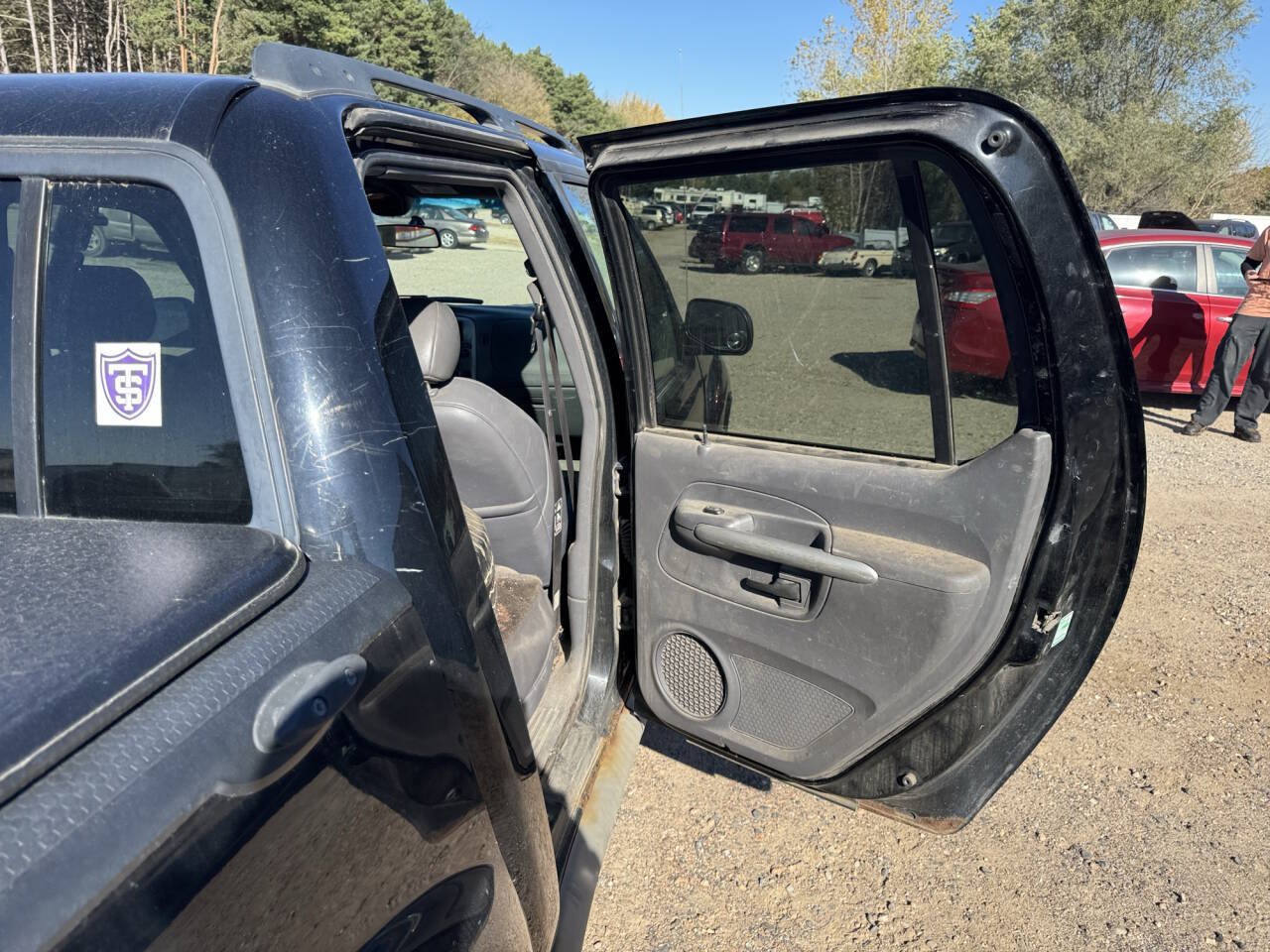 Used 2002 Ford Explorer Sport Trac 4x4 image 26