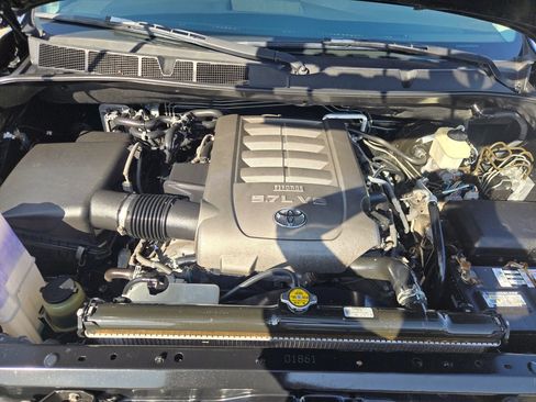 Used 2008 Toyota Sequoia Limited image 36