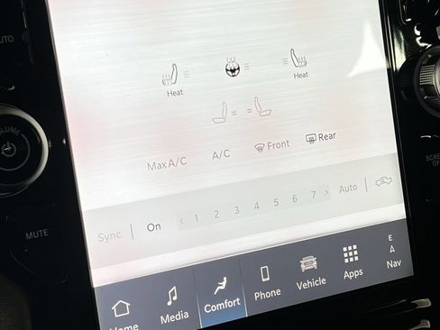 Used 2025 RAM 1500 Big Horn image 17