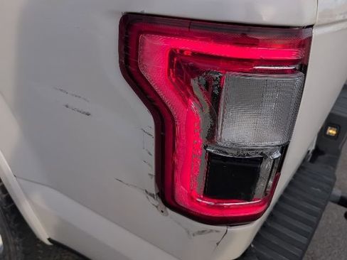 Used 2016 Ford F150 Lariat w/ Equipment Group 502A Luxury image 7