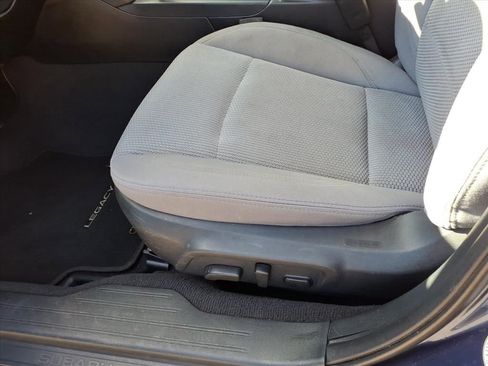 Used 2019 Subaru Legacy 2.5i Premium image 12
