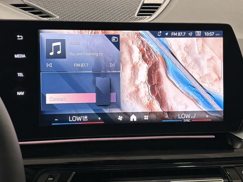 New 2027 BMW X1 xDrive28i AWD/4WD image 20
