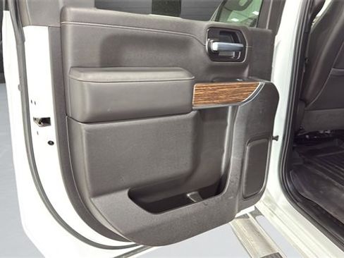 Used 2022 Chevrolet Silverado 3500 High Country w/ Safety Package II image 27