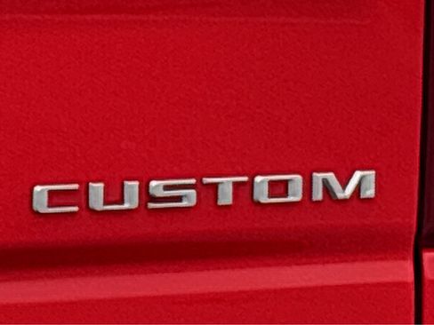 Used 2023 Chevrolet Silverado 1500 Custom image 19