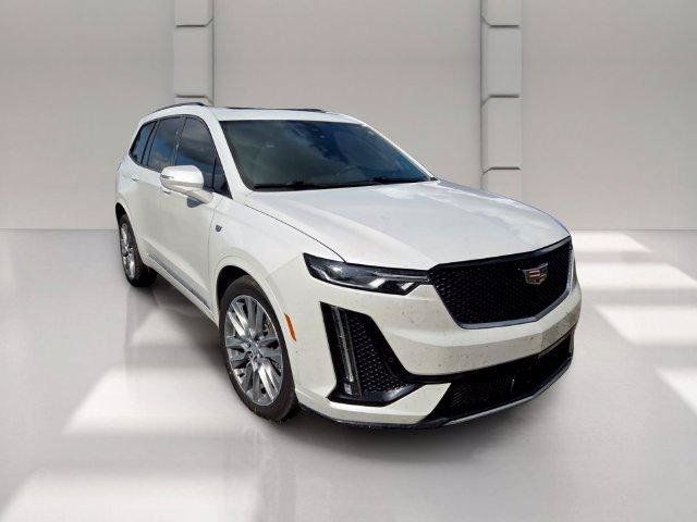 Used 2021 Cadillac XT6 Sport AWD/4WD image 3