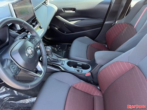 Certified 2026 Toyota Corolla SE w/ SE Package FWD image 21