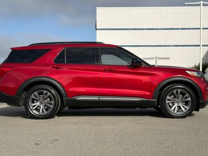 Used 2022 Ford Explorer XLT w/ Equipment Group 202A