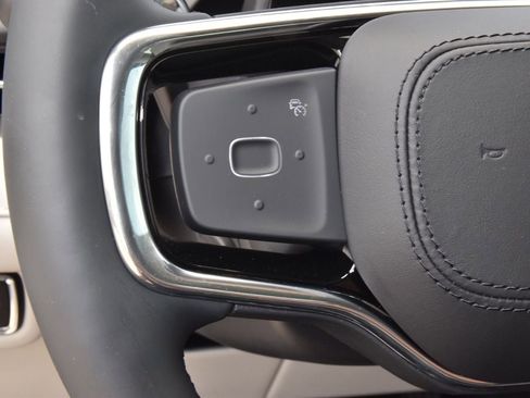 New 2026 Lincoln Nautilus Premier AWD/4WD image 23