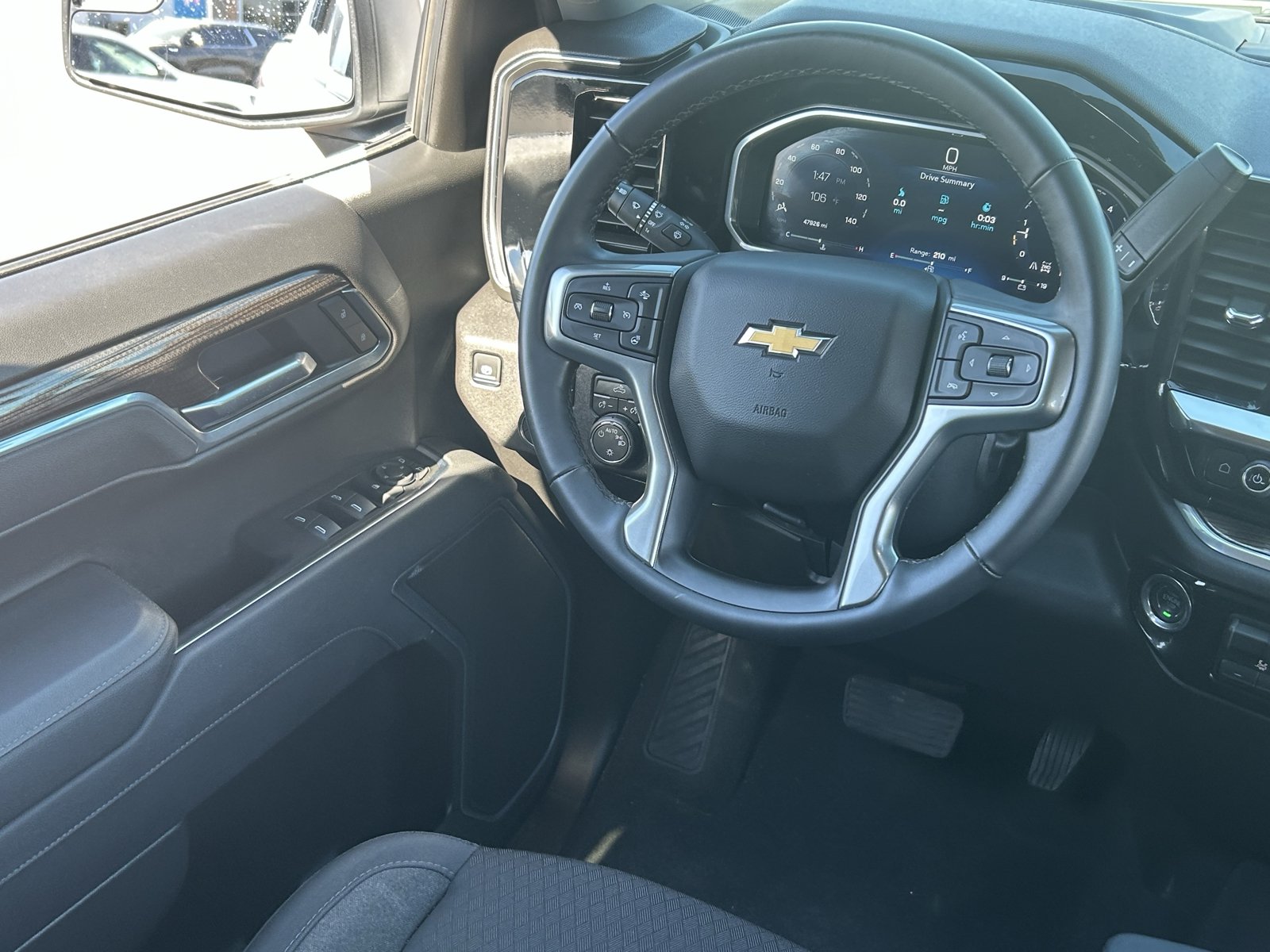 Certified 2026 Chevrolet Silverado 1500 LT AWD/4WD image 16