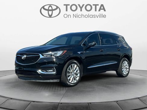 Used 2019 Buick Enclave Premium FWD image 1