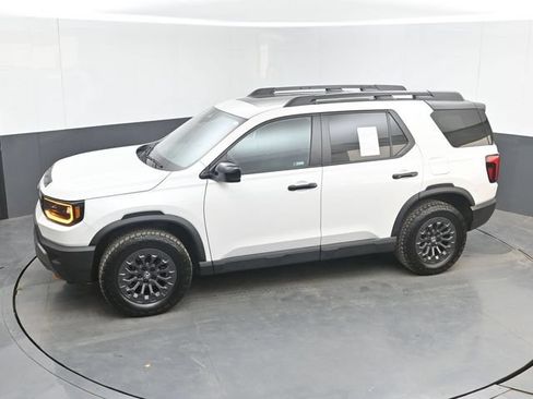 Used 2026 Honda Passport TrailSport image 37