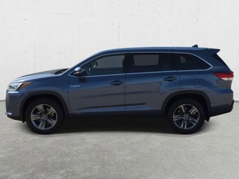 Used 2018 Toyota Highlander Limited Platinum w/ Protection Package #3 AWD/4WD image 8