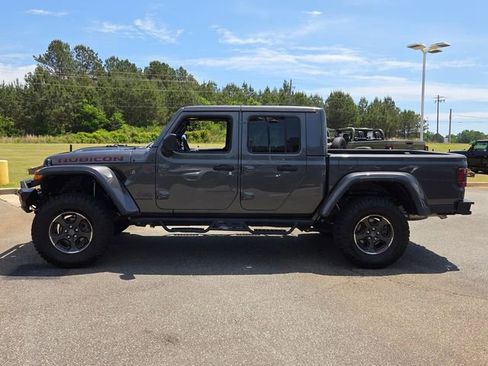Used 2022 Jeep Gladiator Rubicon w/ LED Lighting Group AWD/4WD image 4