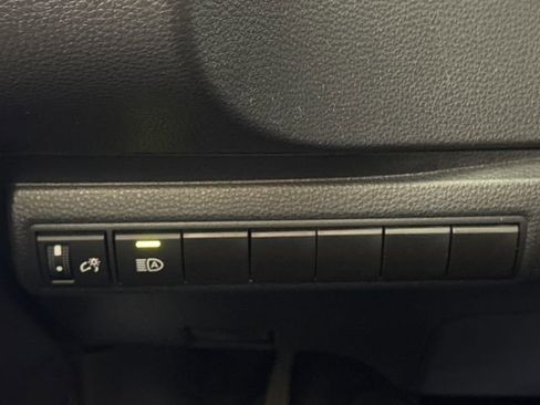 Certified 2024 Toyota Corolla SE FWD image 60