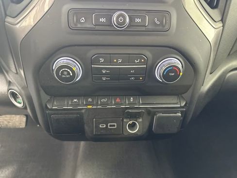 Used 2023 Chevrolet Silverado 1500 Custom image 23