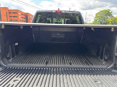 Used 2019 RAM 1500 Big Horn AWD/4WD image 11
