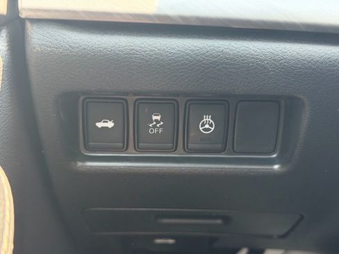 Used 2018 Nissan Maxima 3.5 SL FWD image 12