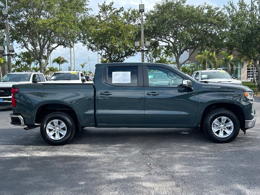 Used 2025 Chevrolet Silverado 1500 LT RWD image 4