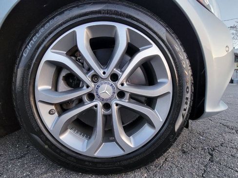 Used 2015 Mercedes-Benz C 300 4MATIC Sedan image 38