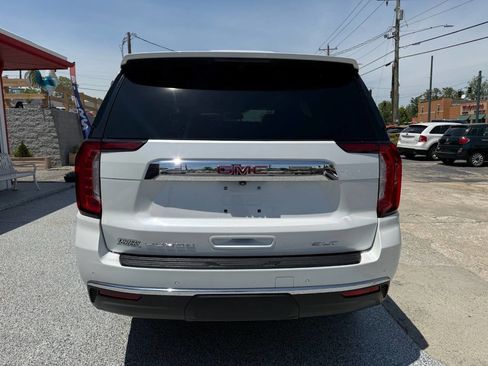 Used 2021 GMC Yukon SLT w/ SLT Luxury Plus Package AWD/4WD image 10