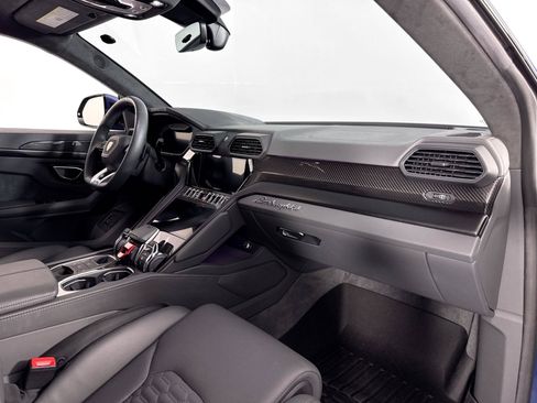 Used 2024 Lamborghini Urus S AWD/4WD image 32