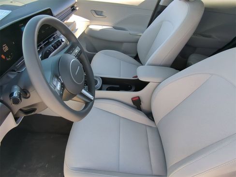 New 2026 Hyundai Kona SE image 18
