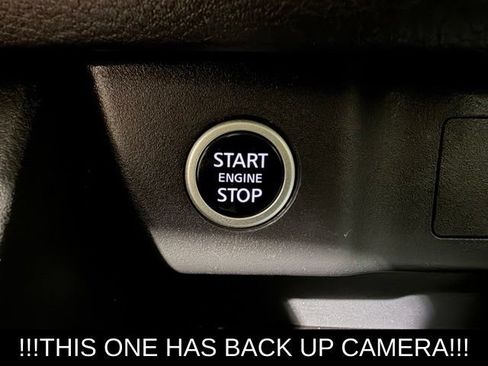 Used 2021 Nissan Rogue S AWD/4WD image 30