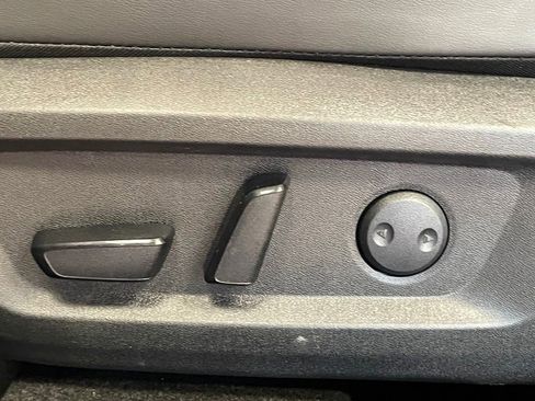 Used 2024 Nissan Rogue Platinum w/ Platinum Premium Package image 12