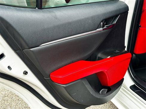 Used 2023 Toyota Camry XSE image 31