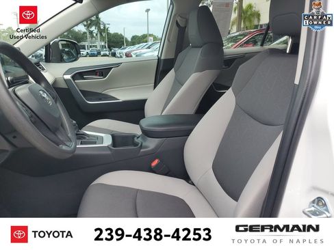 Certified 2025 Toyota RAV4 XLE w/ Convenience Package FWD image 19