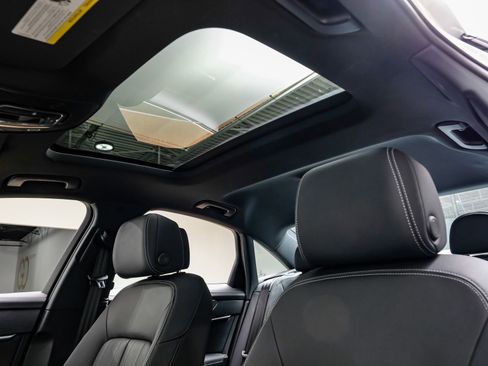 Used 2024 Audi A6 Premium Plus image 5