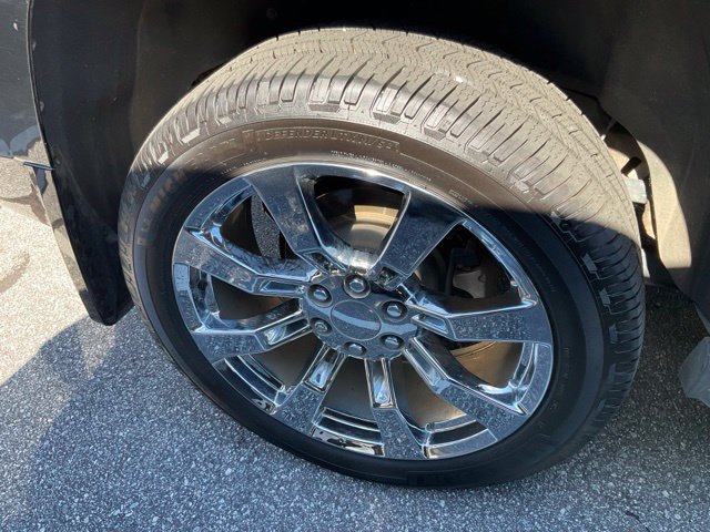 Used 2016 Chevrolet Tahoe LTZ AWD/4WD image 14